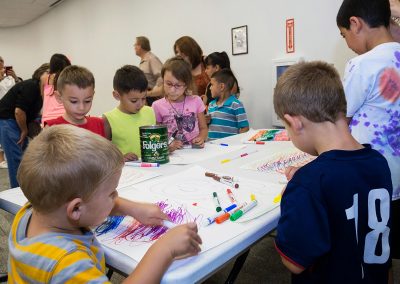 children making artwork